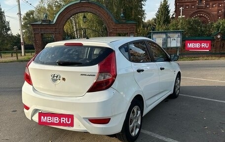 Hyundai Solaris II рестайлинг, 2012 год, 940 000 рублей, 4 фотография