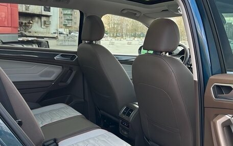 Volkswagen Tiguan II, 2021 год, 3 850 000 рублей, 28 фотография