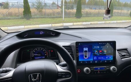 Honda Civic VIII, 2010 год, 1 000 000 рублей, 5 фотография