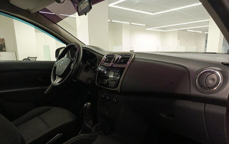 Renault Sandero II рестайлинг, 2018 год, 1 039 000 рублей, 13 фотография