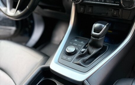 Toyota RAV4, 2020 год, 3 900 000 рублей, 34 фотография