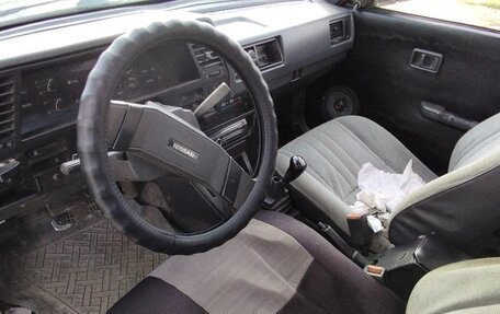 Nissan Sunny B12, 1986 год, 220 000 рублей, 8 фотография
