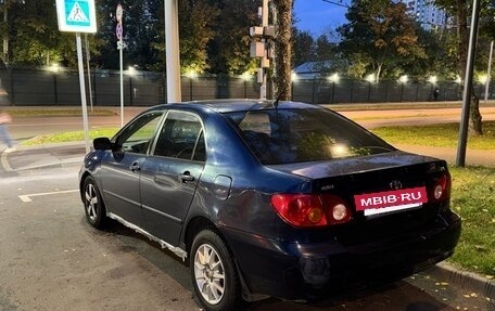 Toyota Corolla, 2004 год, 285 000 рублей, 2 фотография