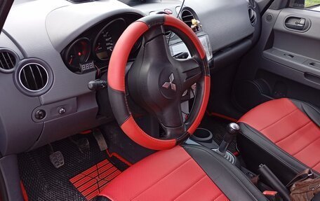 Mitsubishi Colt VI рестайлинг, 2006 год, 550 000 рублей, 4 фотография