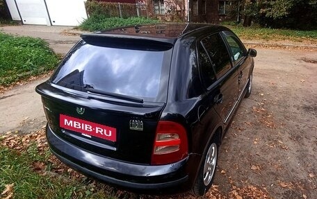 Skoda Fabia I, 2001 год, 300 000 рублей, 4 фотография