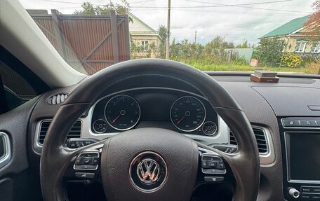 Volkswagen Touareg III, 2015 год, 3 750 000 рублей, 22 фотография