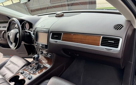 Volkswagen Touareg III, 2015 год, 3 750 000 рублей, 13 фотография