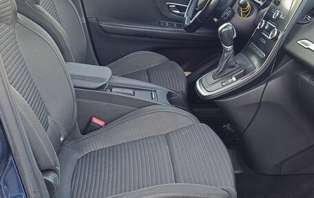 Renault Scenic IV, 2017 год, 1 600 000 рублей, 9 фотография