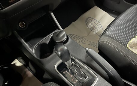 Mitsubishi Outlander III рестайлинг 3, 2015 год, 1 749 000 рублей, 16 фотография