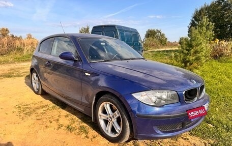 BMW 1 серия, 2008 год, 950 000 рублей, 1 фотография