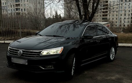 Volkswagen Passat B8 рестайлинг, 2016 год, 1 790 000 рублей, 3 фотография
