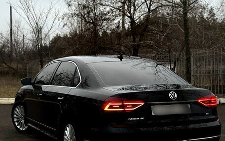 Volkswagen Passat B8 рестайлинг, 2016 год, 1 790 000 рублей, 4 фотография