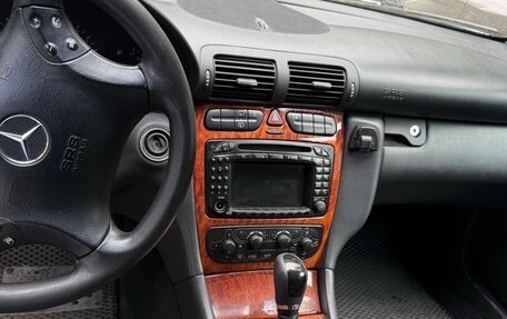 Mercedes-Benz C-Класс, 2003 год, 420 000 рублей, 4 фотография