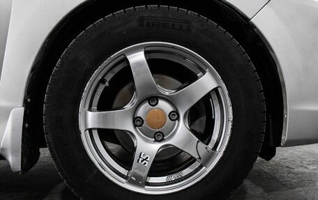 Honda Insight II рестайлинг, 2009 год, 775 000 рублей, 18 фотография