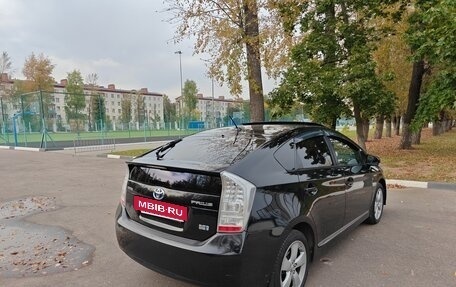 Toyota Prius, 2012 год, 1 550 000 рублей, 4 фотография