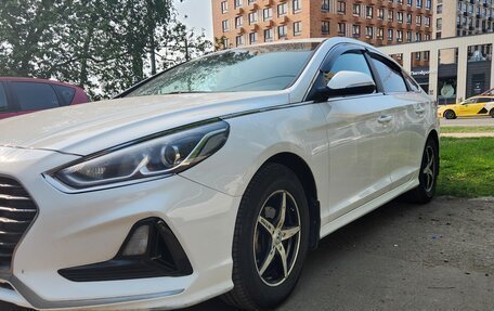 Hyundai Sonata VIII, 2019 год, 1 100 000 рублей, 5 фотография