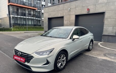 Hyundai Sonata VIII, 2019 год, 2 250 000 рублей, 5 фотография