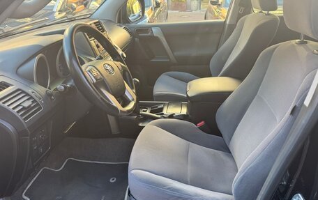Toyota Land Cruiser Prado 150 рестайлинг 2, 2010 год, 2 000 000 рублей, 9 фотография