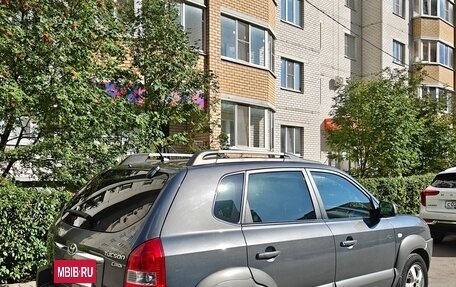 Hyundai Tucson III, 2008 год, 900 000 рублей, 4 фотография