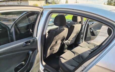 Volkswagen Passat B6, 2006 год, 630 000 рублей, 13 фотография