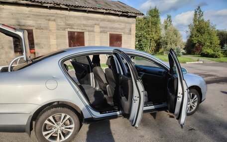 Volkswagen Passat B6, 2006 год, 630 000 рублей, 10 фотография