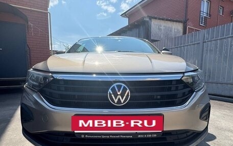 Volkswagen Polo VI (EU Market), 2021 год, 1 740 000 рублей, 2 фотография