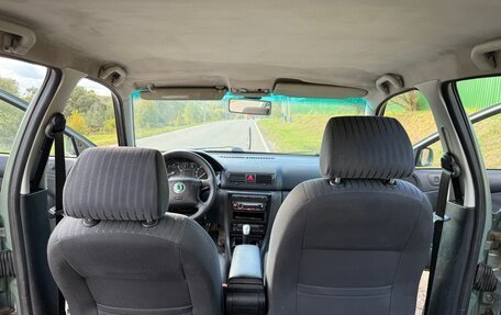 Skoda Octavia IV, 2001 год, 399 999 рублей, 7 фотография