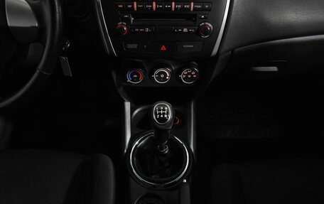 Mitsubishi ASX I рестайлинг, 2011 год, 750 000 рублей, 17 фотография