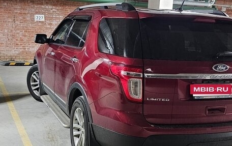 Ford Explorer VI, 2012 год, 1 950 000 рублей, 2 фотография