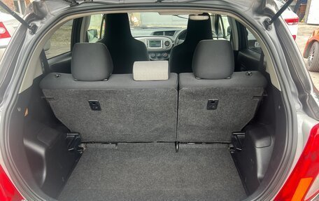 Toyota Vitz, 2013 год, 800 000 рублей, 8 фотография