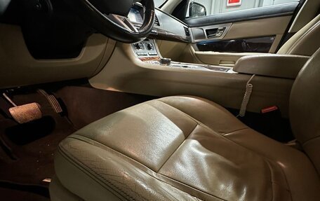 Jaguar XF I рестайлинг, 2011 год, 1 150 000 рублей, 14 фотография