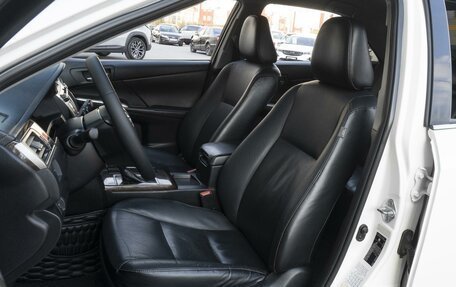 Toyota Camry, 2017 год, 2 299 000 рублей, 10 фотография