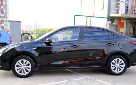 KIA Rio IV, 2018 год, 1 350 000 рублей, 4 фотография