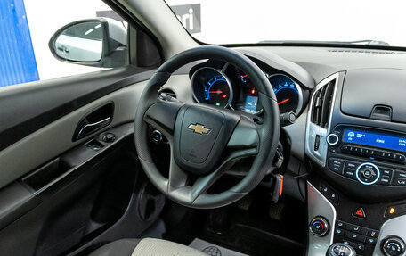 Chevrolet Cruze II, 2014 год, 714 000 рублей, 10 фотография