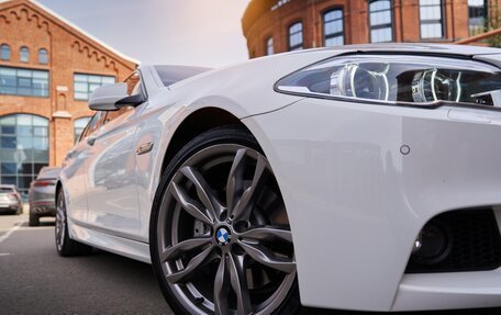 BMW 5 серия, 2010 год, 2 430 000 рублей, 6 фотография