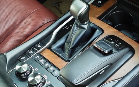 Lexus LX III, 2017 год, 8 000 000 рублей, 16 фотография