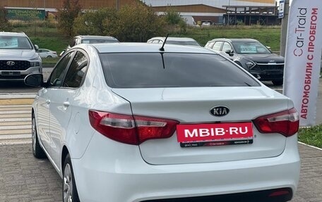 KIA Rio III рестайлинг, 2014 год, 880 000 рублей, 7 фотография