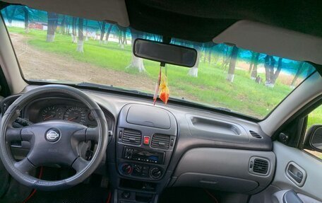 Nissan Almera, 2002 год, 300 000 рублей, 2 фотография