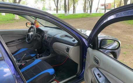 Nissan Almera, 2002 год, 300 000 рублей, 3 фотография