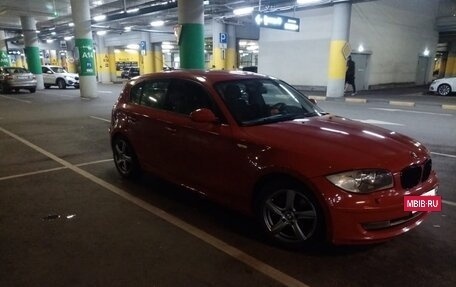 BMW 1 серия, 2008 год, 500 000 рублей, 3 фотография