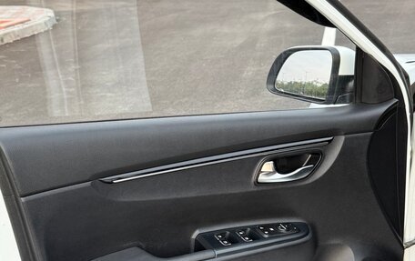 KIA Rio IV, 2018 год, 1 340 000 рублей, 12 фотография