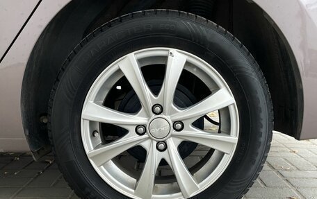 Hyundai Solaris II рестайлинг, 2019 год, 1 400 000 рублей, 19 фотография