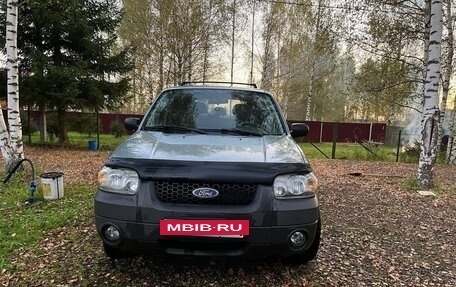 Ford Escape II, 2006 год, 900 000 рублей, 5 фотография