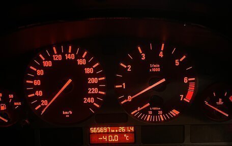 BMW 5 серия, 1998 год, 550 000 рублей, 9 фотография