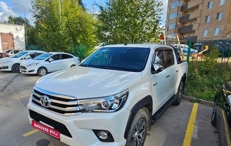 Toyota Hilux VIII, 2015 год, 3 300 000 рублей, 1 фотография