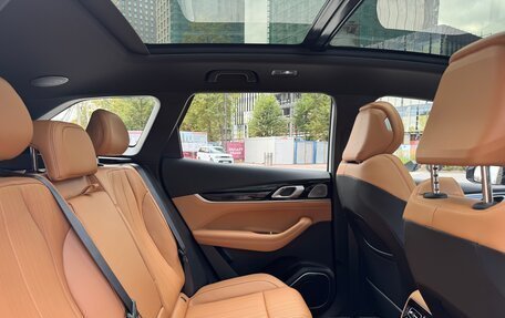 Geely Atlas, 2025 год, 2 490 000 рублей, 26 фотография