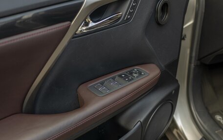 Lexus RX IV рестайлинг, 2020 год, 5 400 000 рублей, 13 фотография