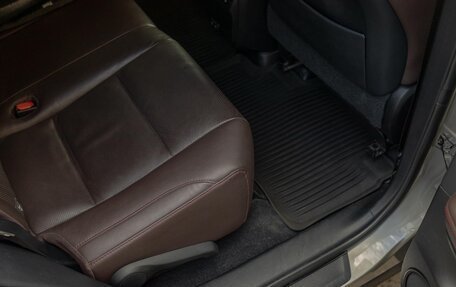 Lexus RX IV рестайлинг, 2020 год, 5 400 000 рублей, 10 фотография