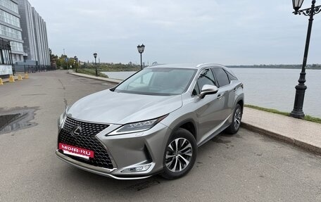 Lexus RX IV рестайлинг, 2020 год, 5 400 000 рублей, 20 фотография