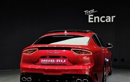 KIA Stinger I, 2020 год, 3 000 000 рублей, 2 фотография